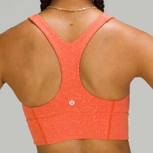 Lululemon Wunder Train Long-Line Bra *Medium Support
Crunch Warm Coral